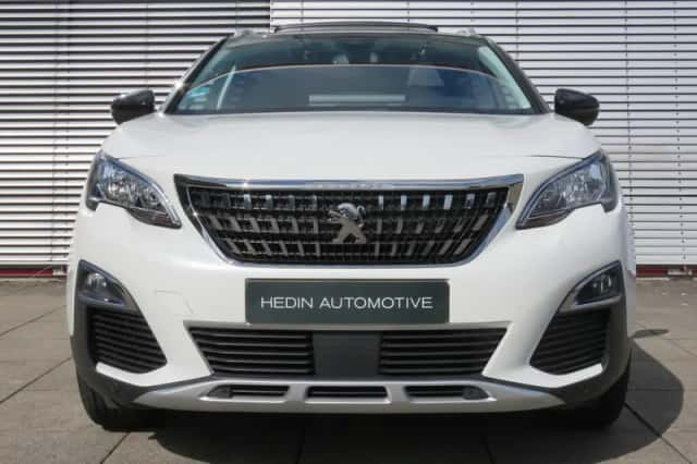 Peugeot 3008 (2020) thumbnail 5