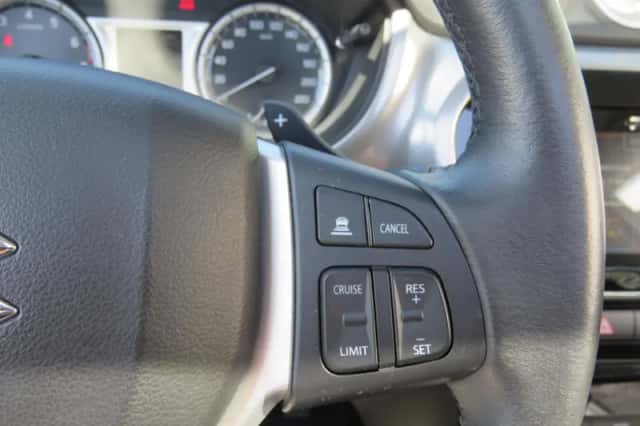 Suzuki Vitara (2018) thumbnail 13