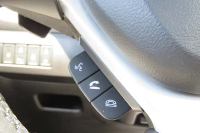Suzuki Vitara (2018) thumbnail 14