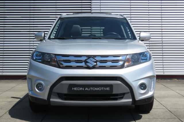Suzuki Vitara (2018) thumbnail 4