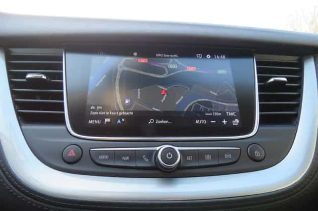 Opel Grandland X (2019) thumbnail 16