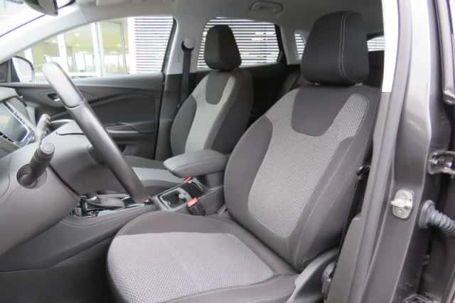 Opel Grandland X (2019) thumbnail 8