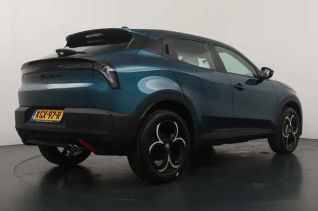 Alfa Romeo Junior (2026) thumbnail 3