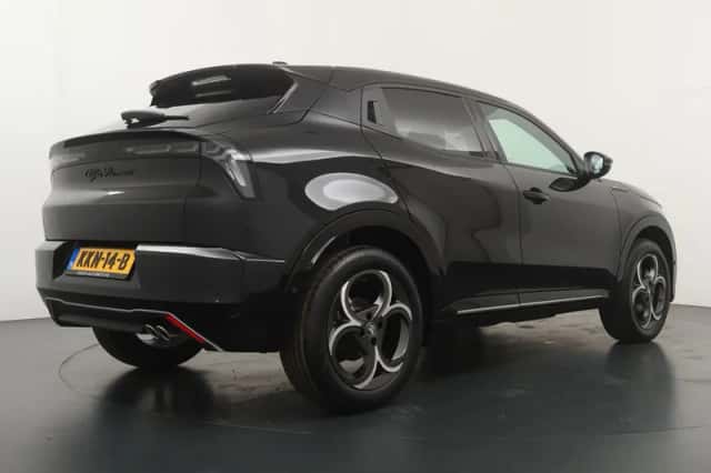 Alfa Romeo Junior (2026) thumbnail 2