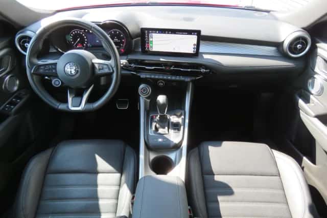 Alfa Romeo Tonale (2023) thumbnail 3