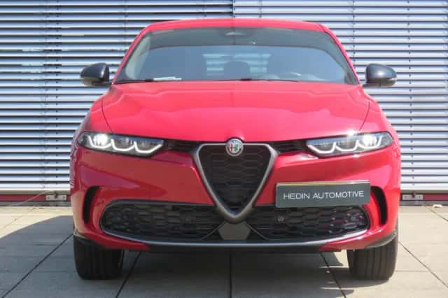 Alfa Romeo Tonale (2023) thumbnail 6