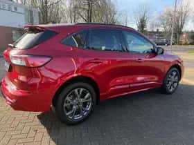 Ford Kuga (2024) thumbnail 2