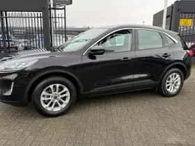 Ford Kuga (2021) thumbnail 3