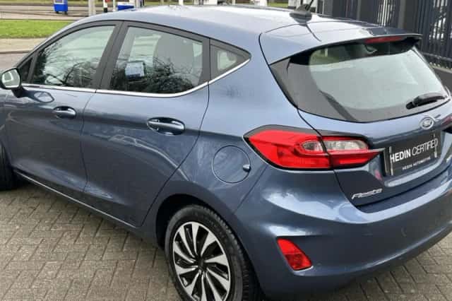 Ford Fiesta (2022) thumbnail 3
