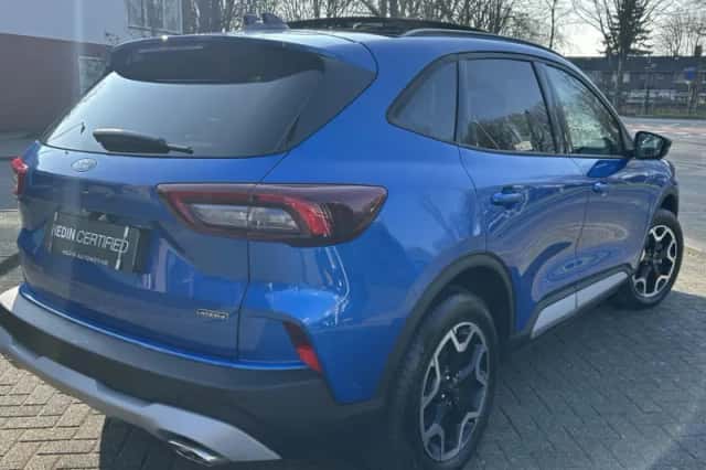 Ford Kuga (2025) thumbnail 5