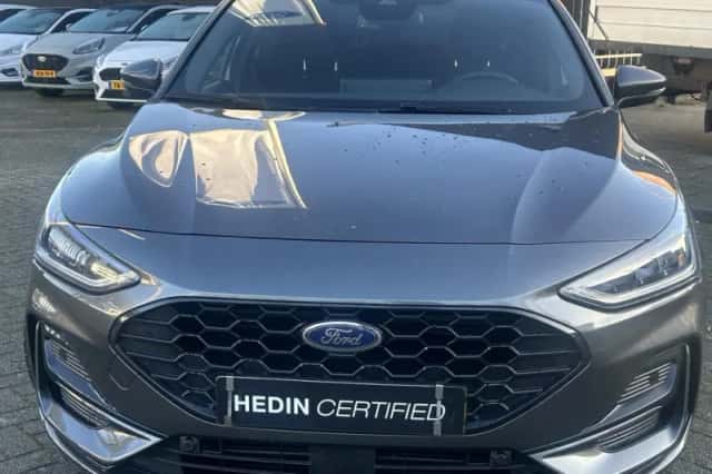 Ford Focus (2024) thumbnail 2