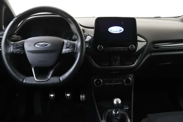 Ford Fiesta (2018) thumbnail 3