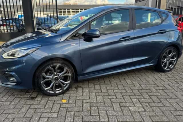 Ford Fiesta (2020) thumbnail 3