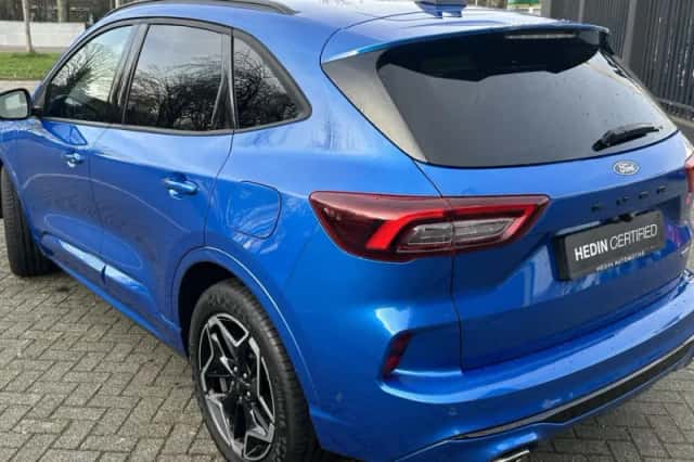 Ford Kuga (2025) thumbnail 4