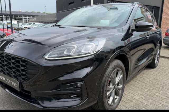 Ford Kuga (2024) thumbnail 1