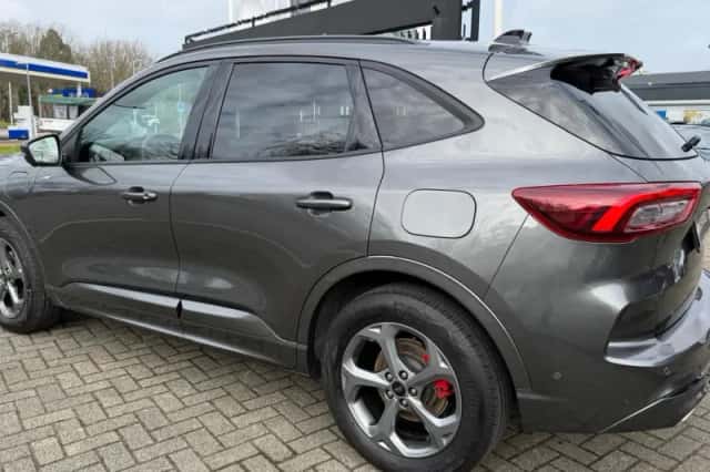 Ford Kuga (2025) thumbnail 2