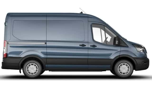 Ford E-Transit (2026) thumbnail 3