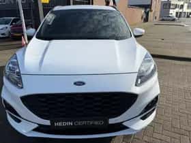 Ford Kuga (2023) thumbnail 2