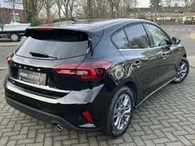 Ford Focus (2025) thumbnail 5
