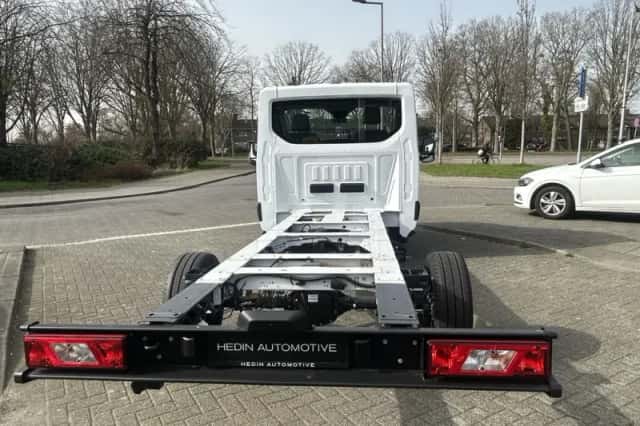 Ford Transit (2026) thumbnail 3