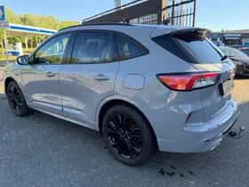 Ford Kuga (2024) thumbnail 2