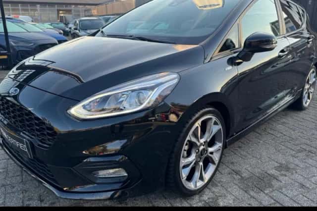Ford Fiesta (2018) thumbnail 1