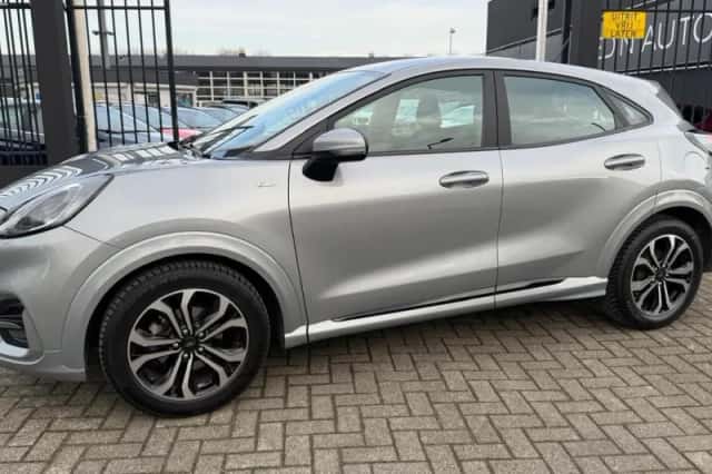 Ford Puma (2023) thumbnail 2