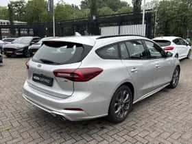 Ford Focus (2023) thumbnail 5