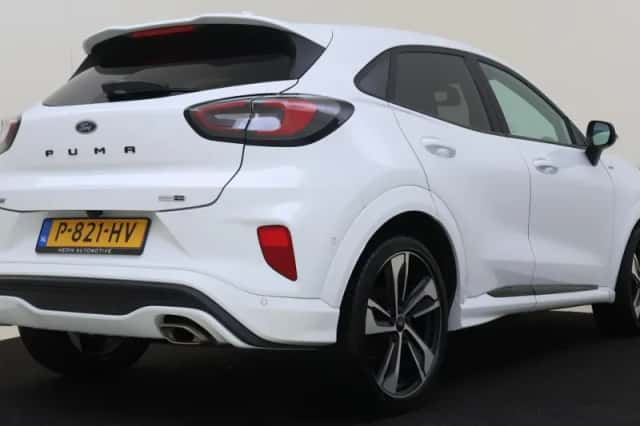 Ford Puma (2021) thumbnail 2
