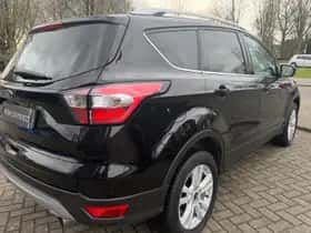 Ford Kuga (2018) thumbnail 5