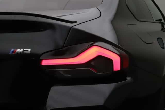 BMW M2 (2024) thumbnail 11