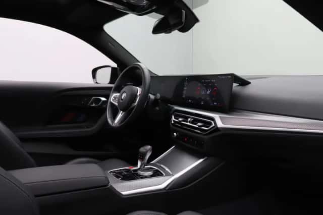 BMW M2 (2024) thumbnail 22