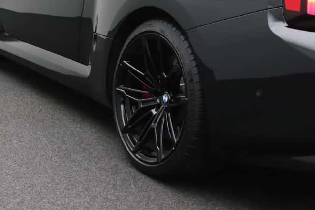 BMW M2 (2024) thumbnail 9
