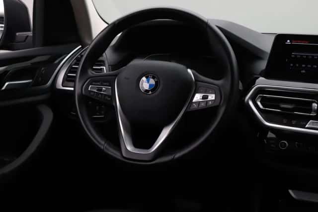 BMW X3 (2022) thumbnail 22