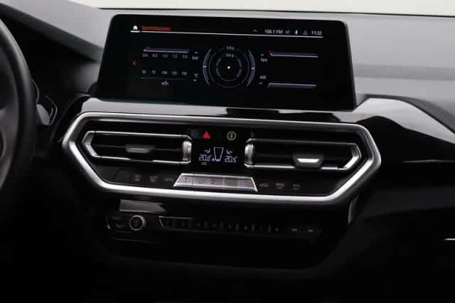 BMW X3 (2022) thumbnail 23