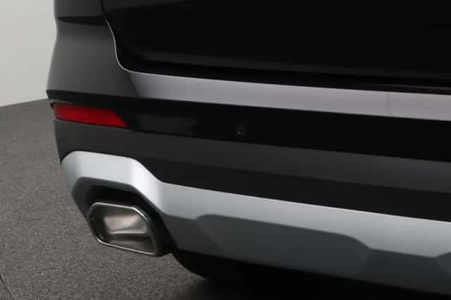 BMW X3 (2022) thumbnail 9