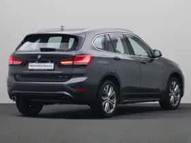 BMW X1 (2022) thumbnail 2