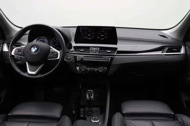 BMW X1 (2022) thumbnail 3