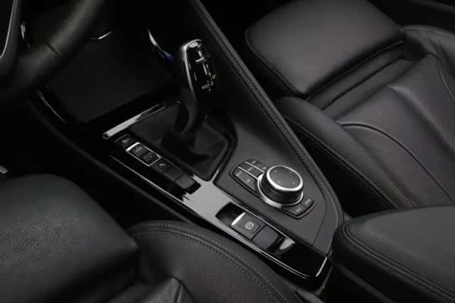BMW X1 (2022) thumbnail 6