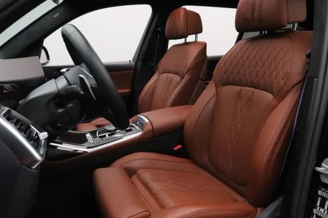 BMW X7 (2025) thumbnail 20