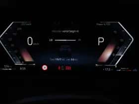 BMW X7 (2025) thumbnail 3