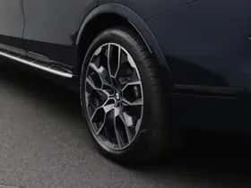 BMW X7 (2025) thumbnail 5