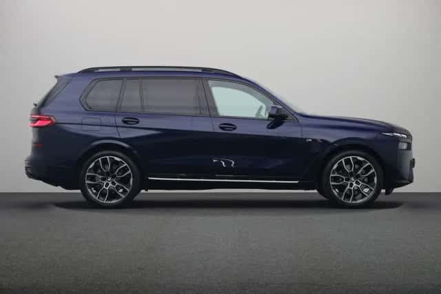 BMW X7 (2025) thumbnail 10