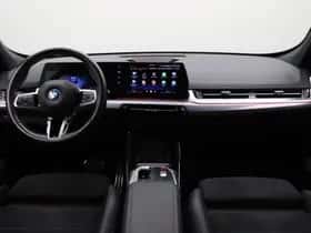 BMW iX1 (2024) thumbnail 3