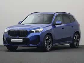 BMW iX1 (2024) thumbnail 25