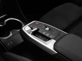 BMW iX1 (2024) thumbnail 6