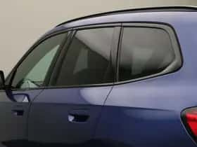 BMW iX1 (2024) thumbnail 7