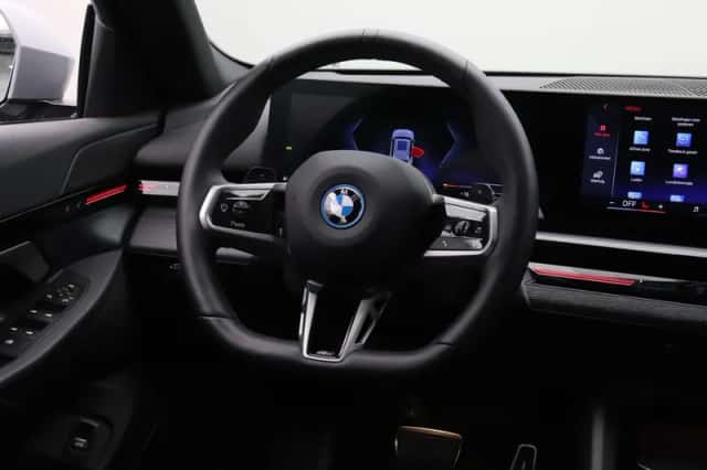 BMW 5-Serie (2024) thumbnail 23