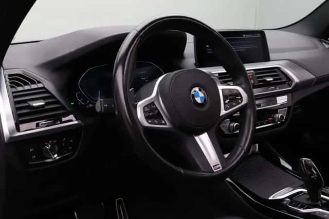 BMW X3 (2021) thumbnail 12