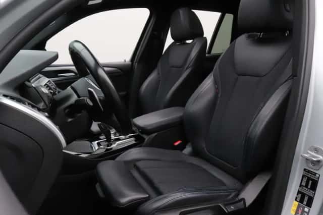 BMW X3 (2021) thumbnail 14